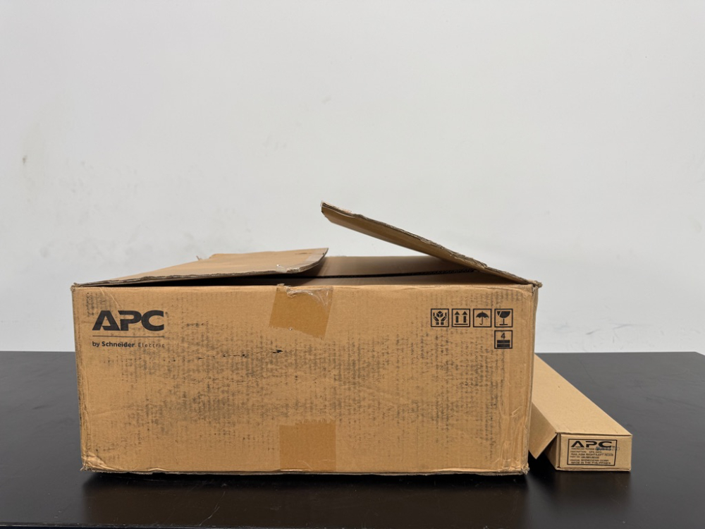 Image of Unused APC SMX1000C UPS